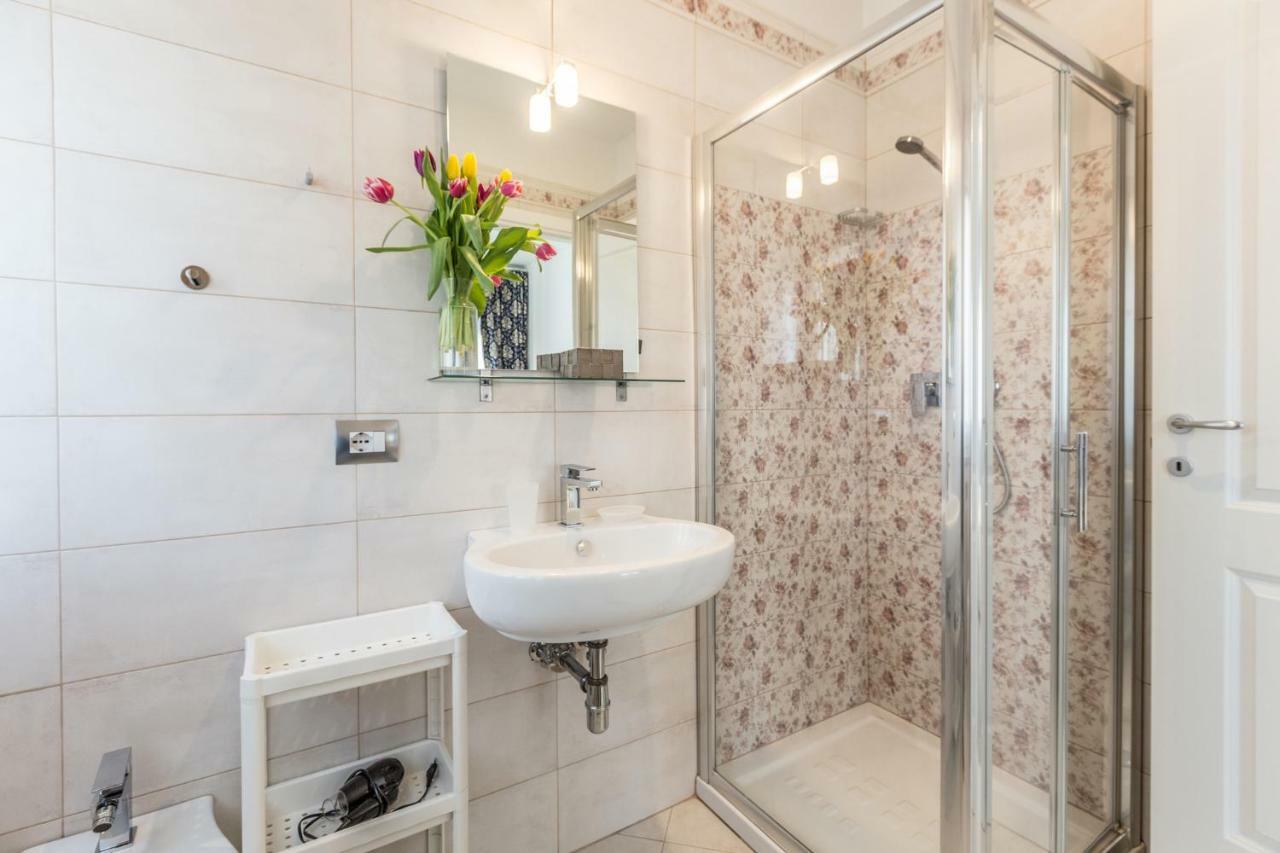 Central City Rooms Guest house