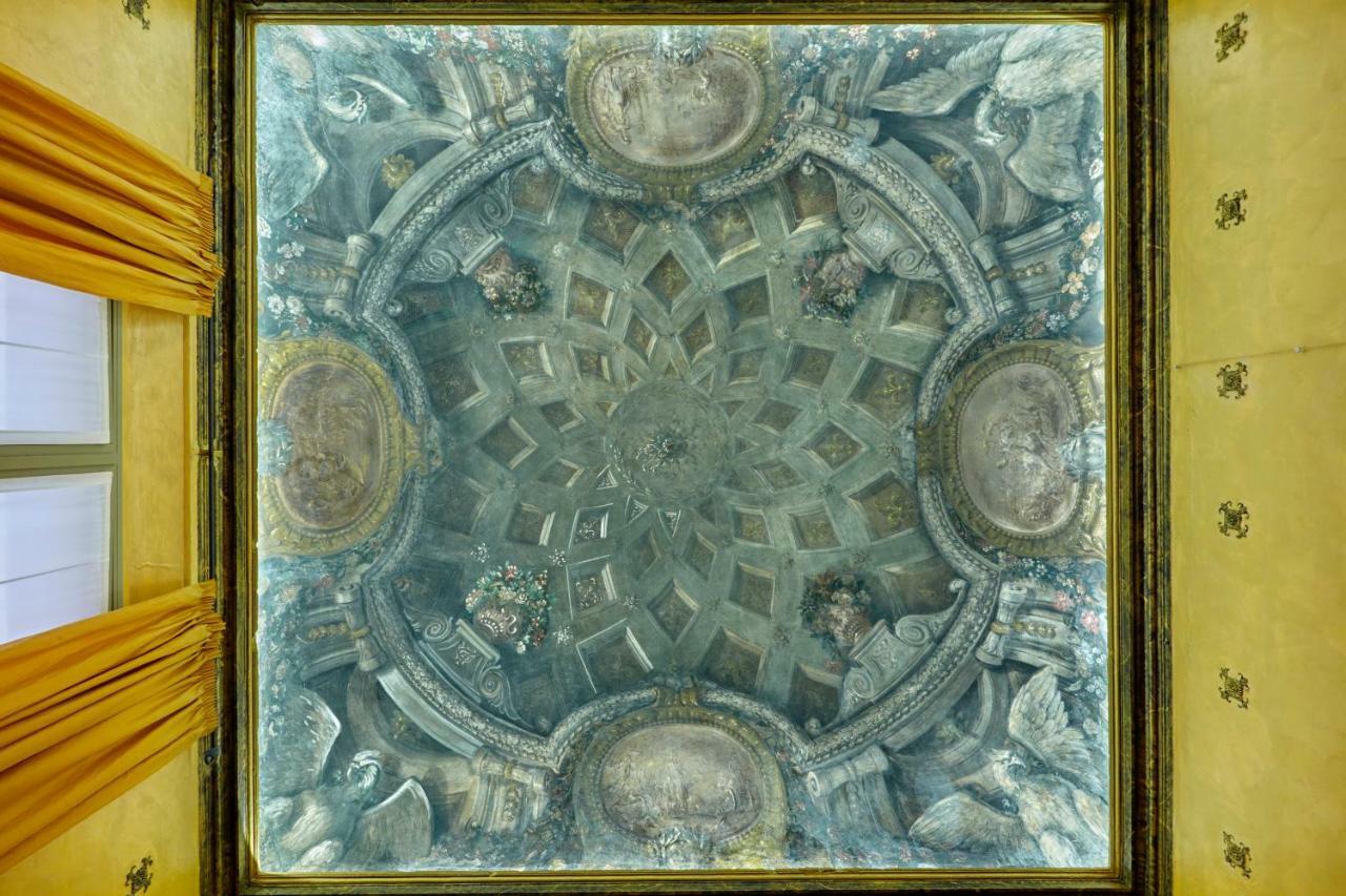 Palazzo Di Alcina - Residenza D'epoca - Luxury Bologna