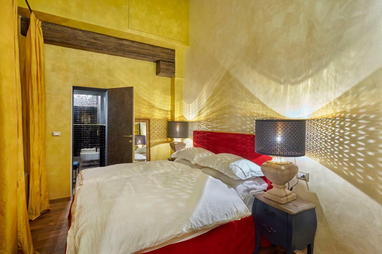 Palazzo Di Alcina - Residenza D'epoca - Luxury 5* Bologna