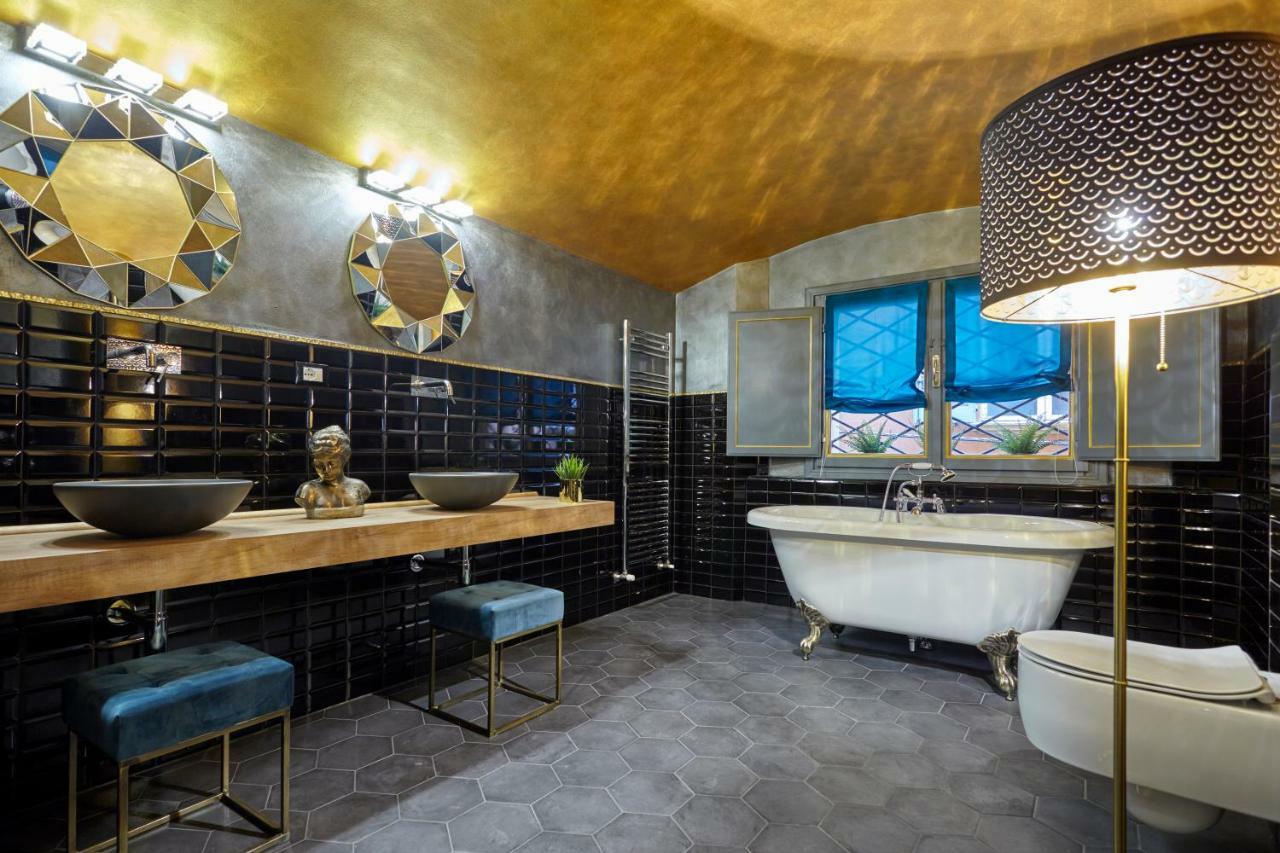 Bed & Breakfast Palazzo Di Alcina - Residenza D'epoca - Luxury