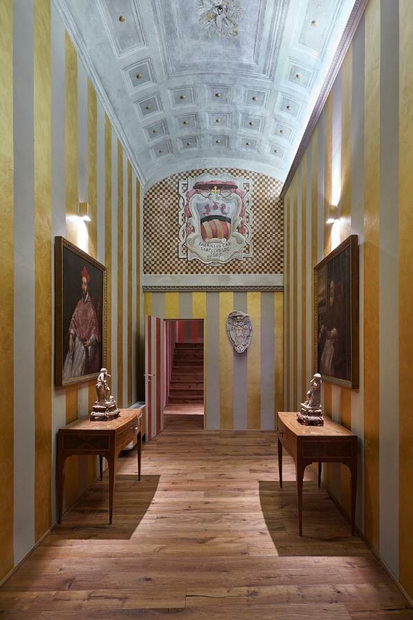 Palazzo Di Alcina - Residenza D'epoca - Luxury Bologna