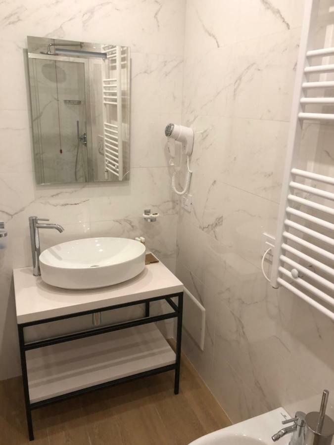 Living 2 Bed & Breakfast Bologna