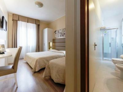 Hotel Hotel University