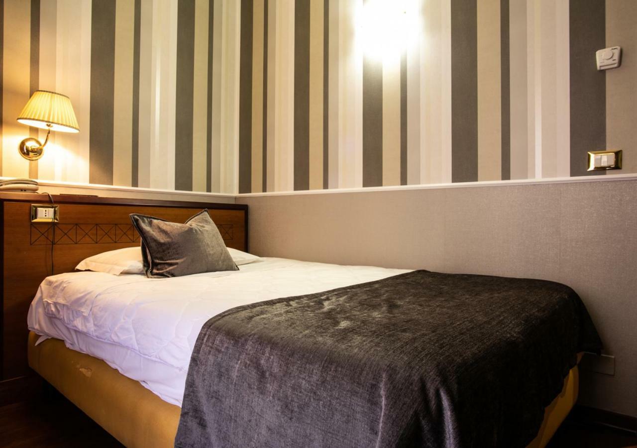 Hotel Astoria
