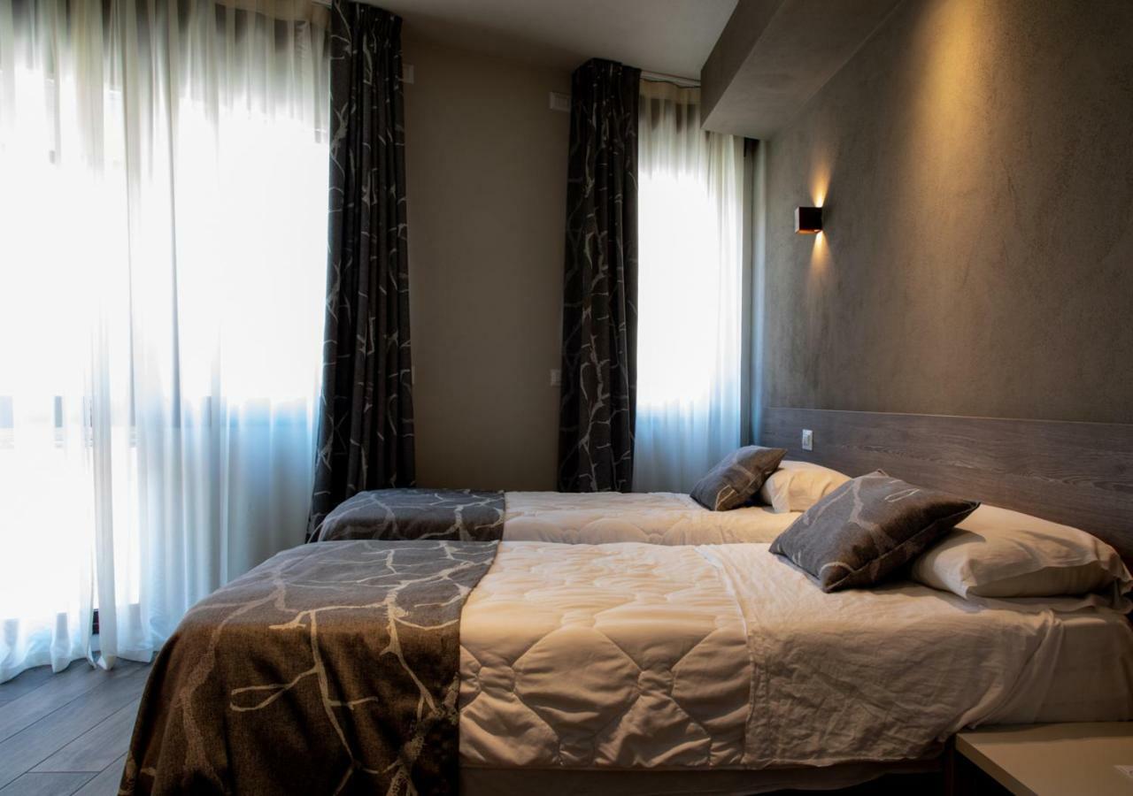 Apartamento Astoria Living
