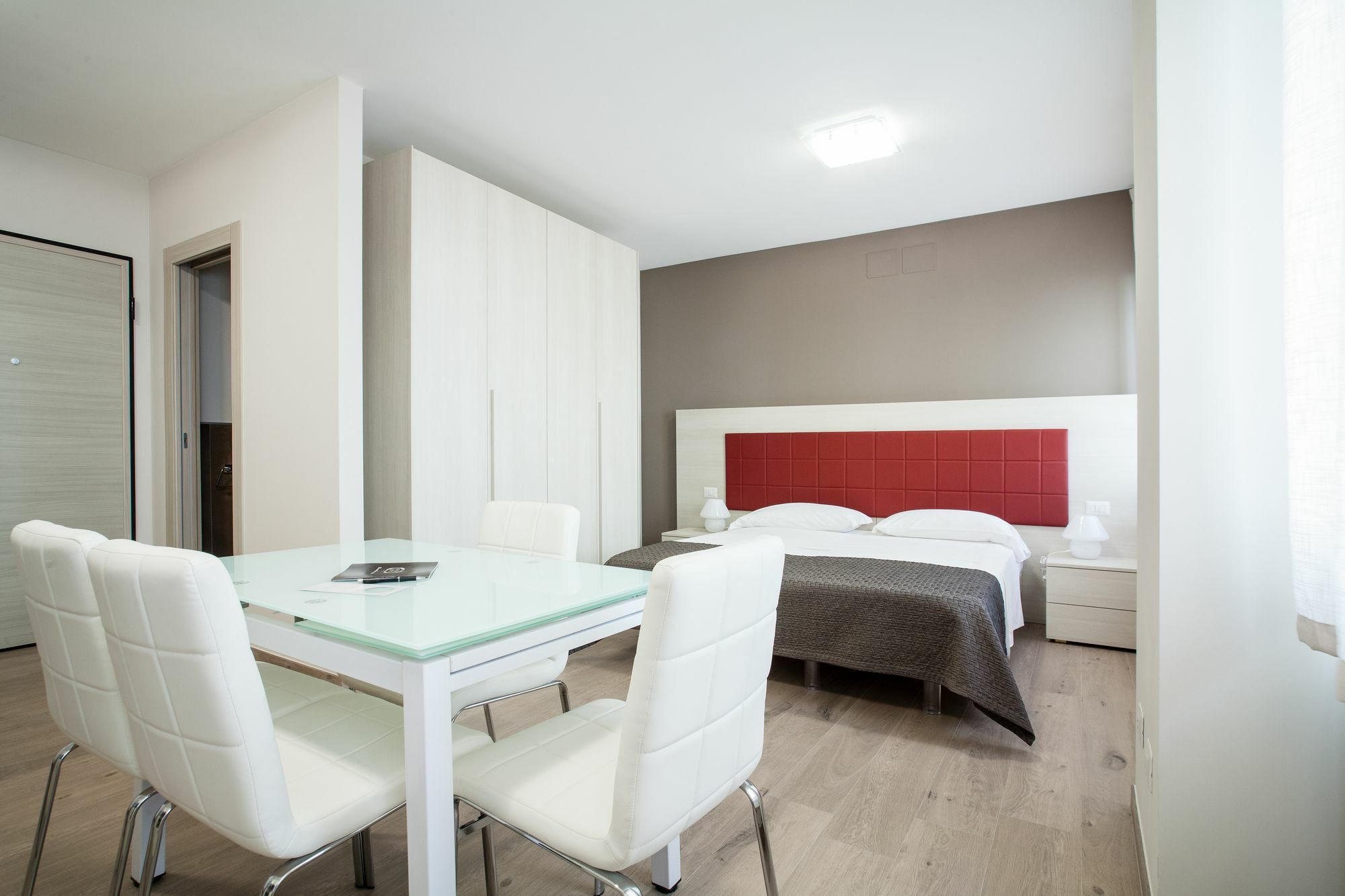 Astoria * Bologne