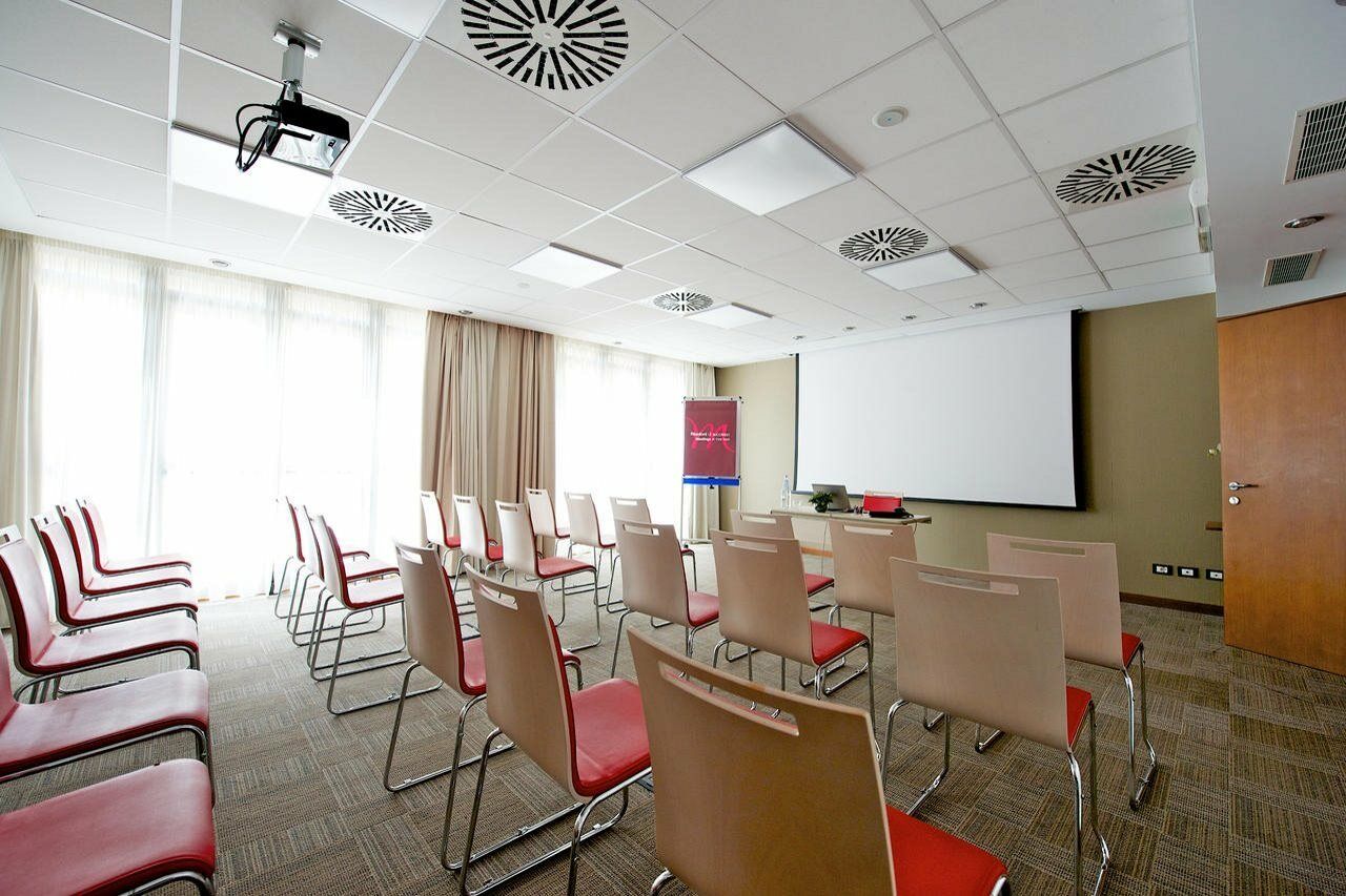 Mercure Centro 4*