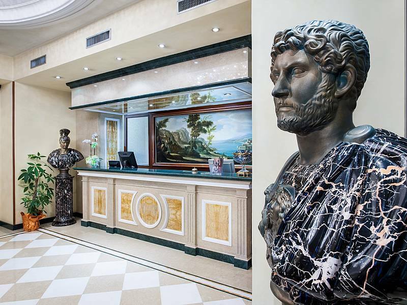Internazionale Hotel 4*