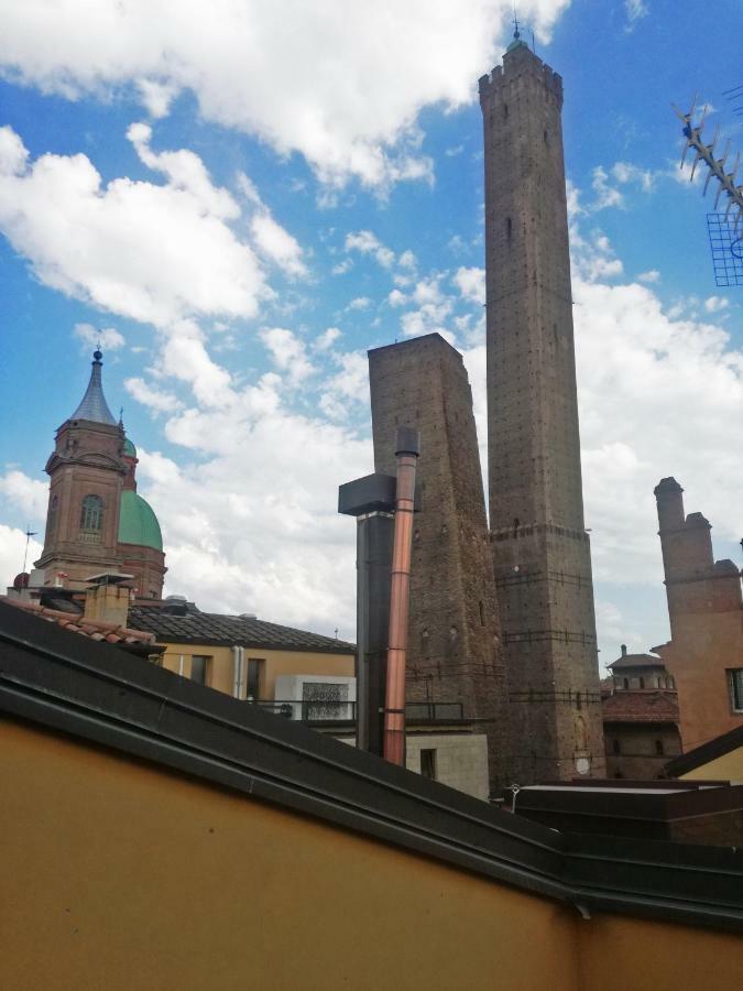 Yawhome Bologna