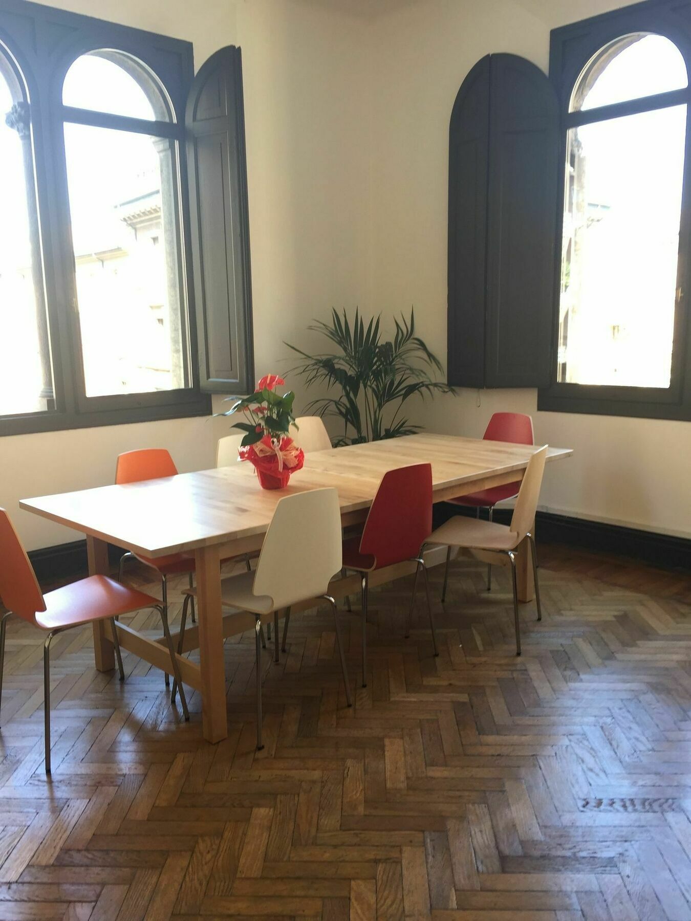 21 Couette-café *