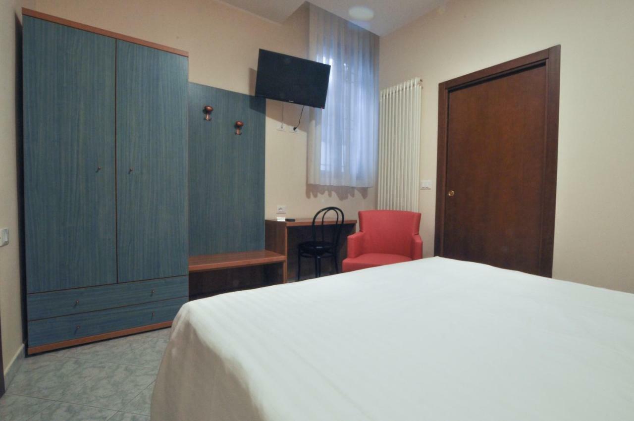 Azzurra Hotel Bologna