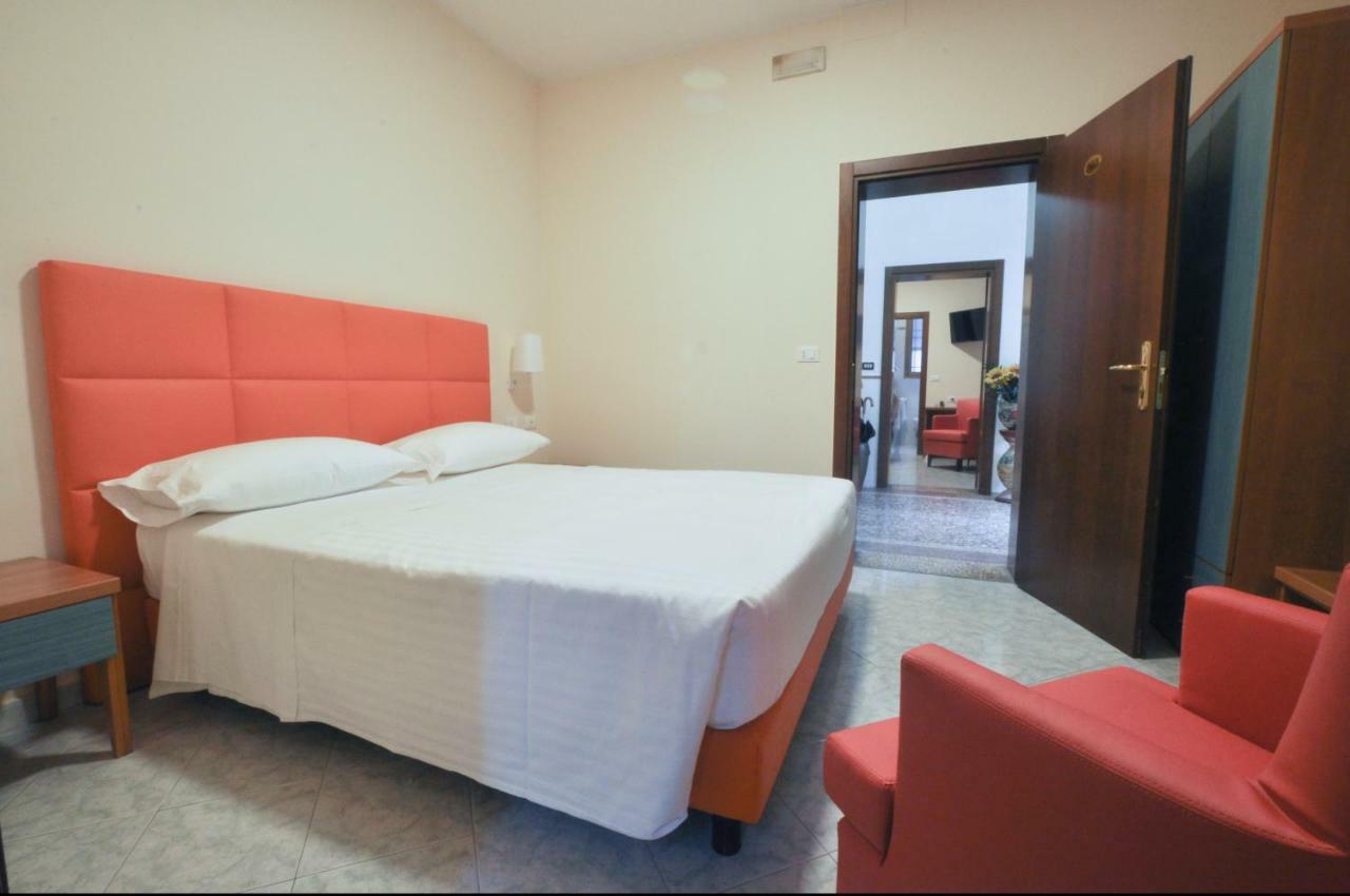 Azzurra Hotel 2*