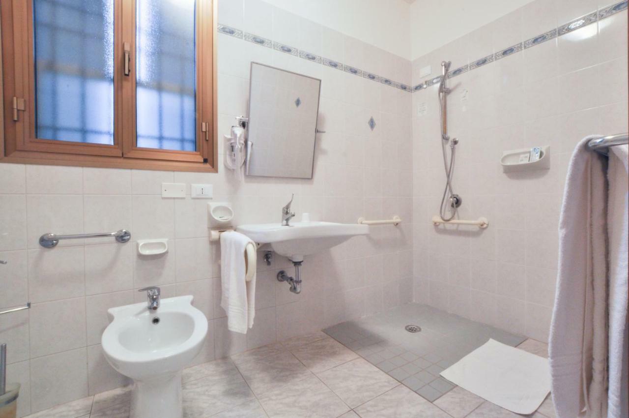 Azzurra Hotel Bologna
