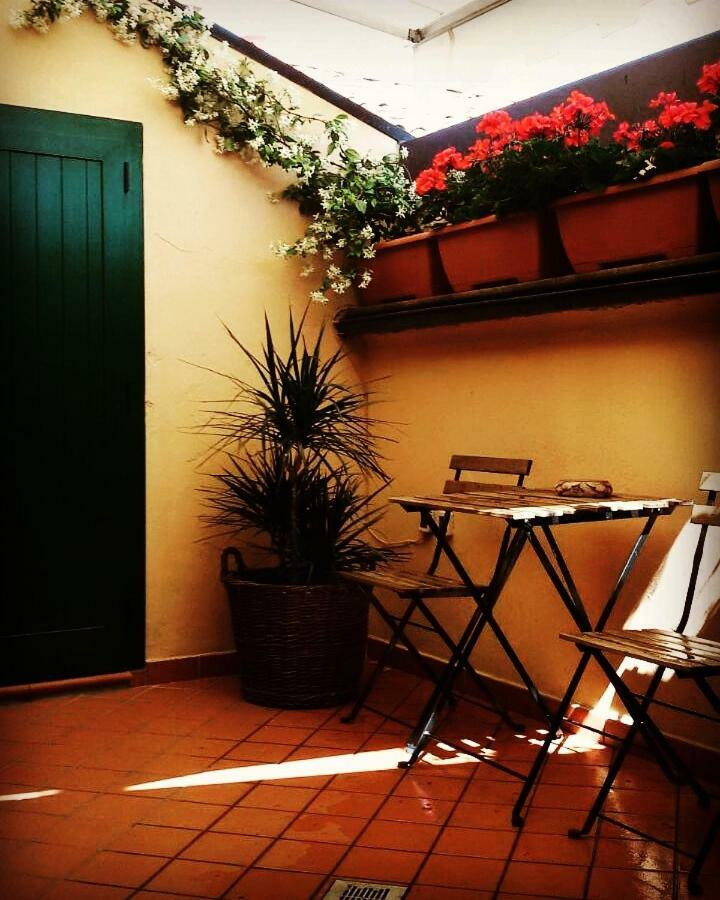 Blq La Santa * Bolonia