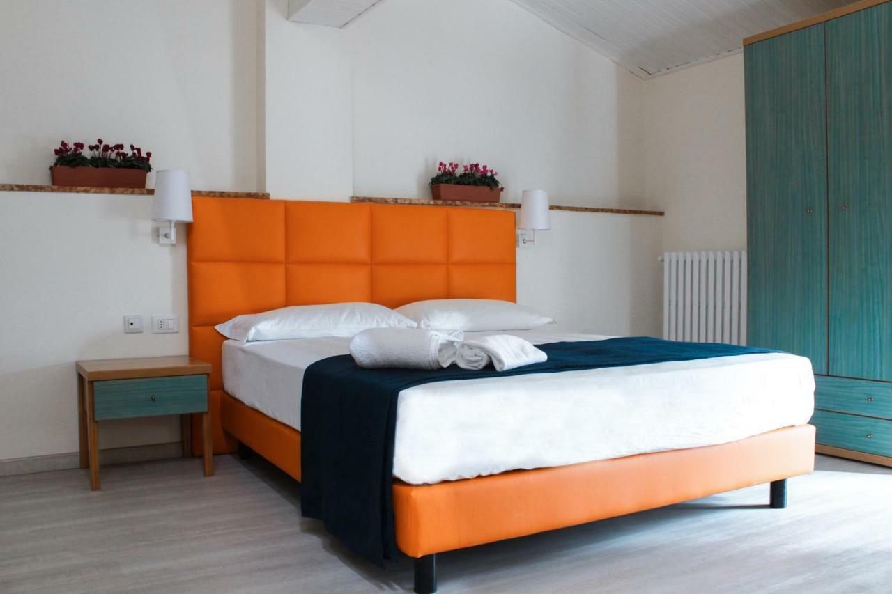 Azzurra Hotel 2*