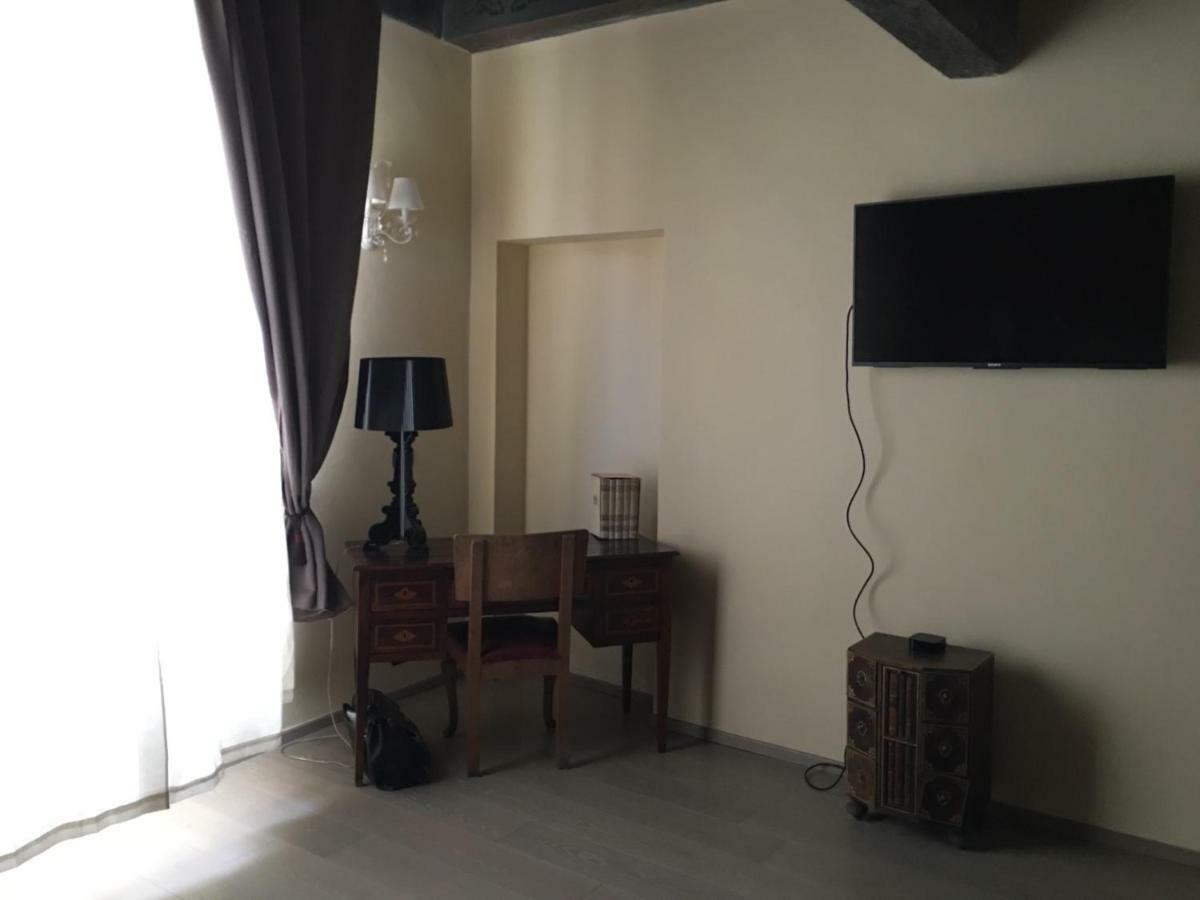 Visione Strada Maggiore 62 Guest house Bologna