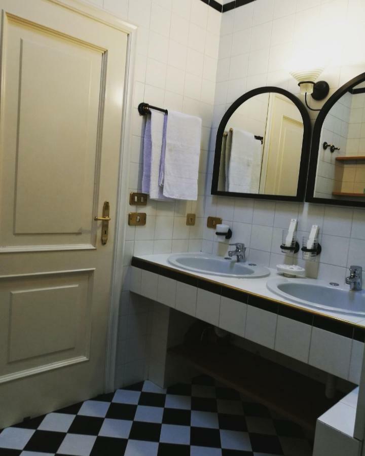 Bed and breakfast Blq La Santa *