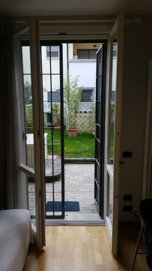 Apartment Il Giardinetto - Smart Working - Airport - Private Parking - Private Garden - Ducati - Philip Morris