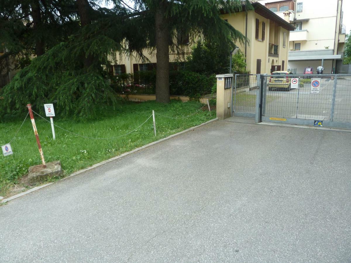 Il Giardinetto - Smart Working - Airport - Private Parking - Private Garden - Ducati - Philip Morris *