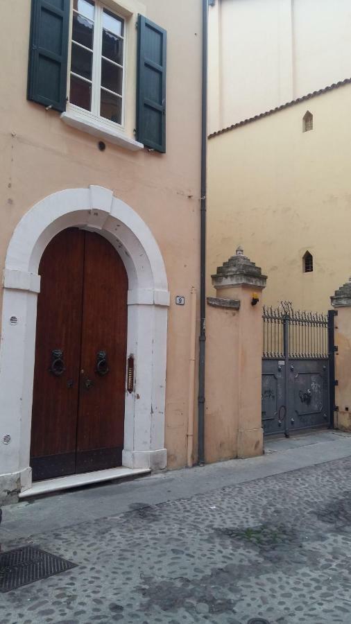 Mandria 1 2 Appartement