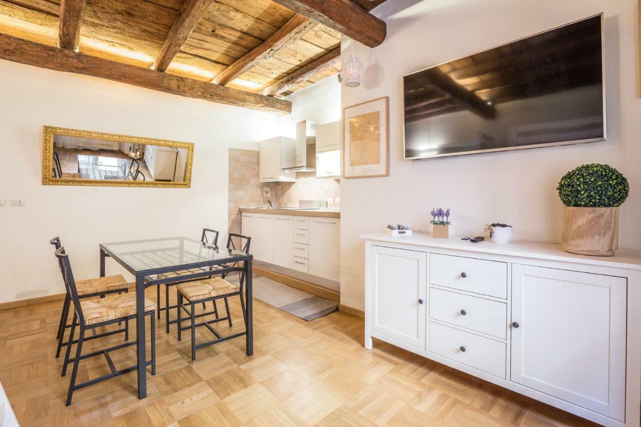 Apartment Palazzo Bocchi - The Place Bologna