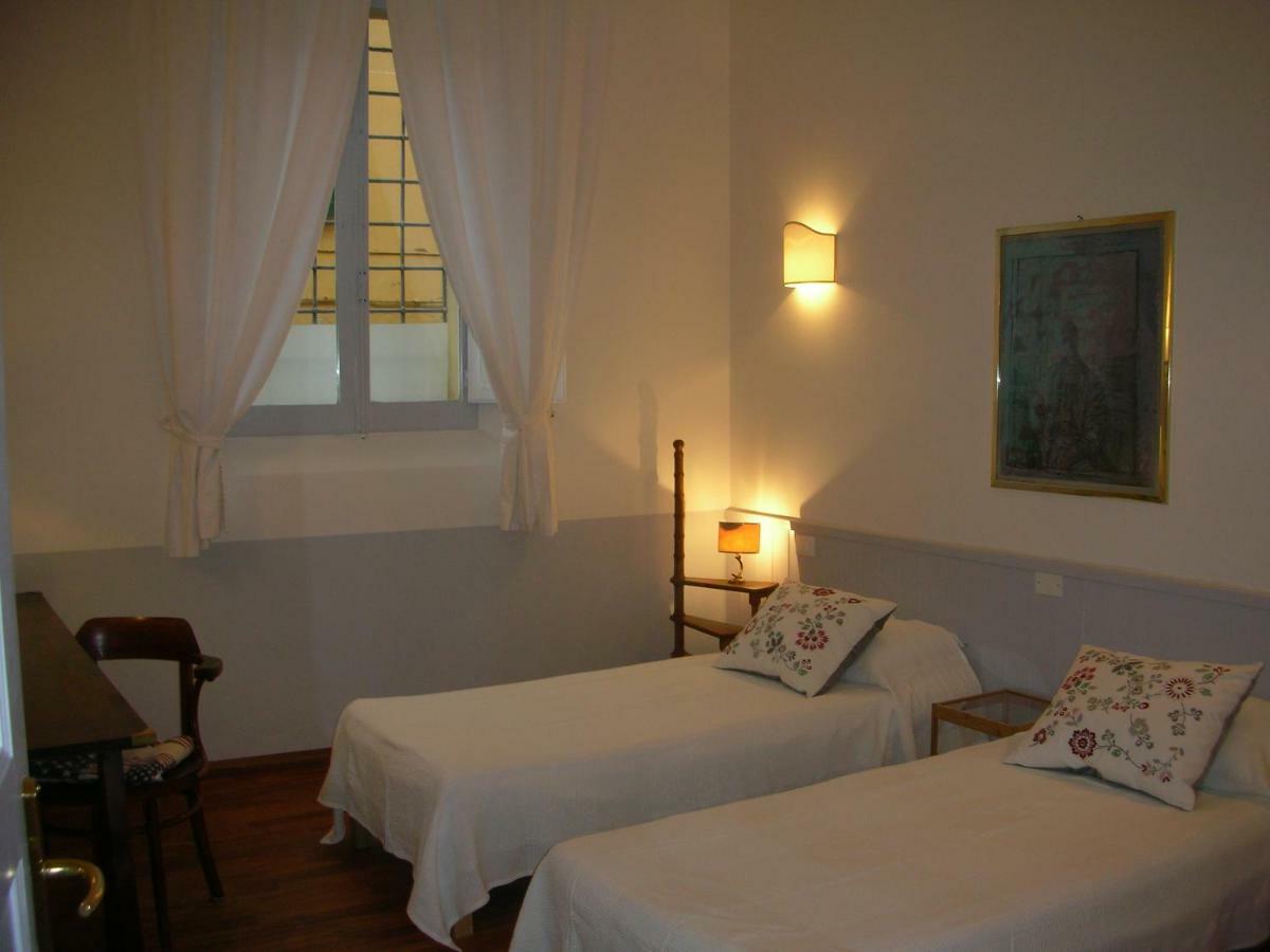 In Downtown Apartment *