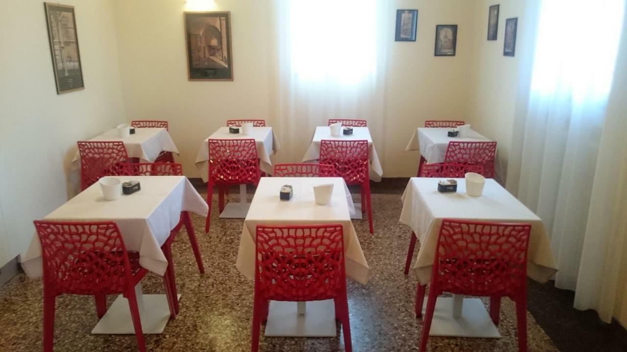 Azzurra Hotel Bologna
