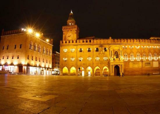 Dolcecasa Via Antonio Di Vincenzo Nr 3 Bologna Appartement Bologne