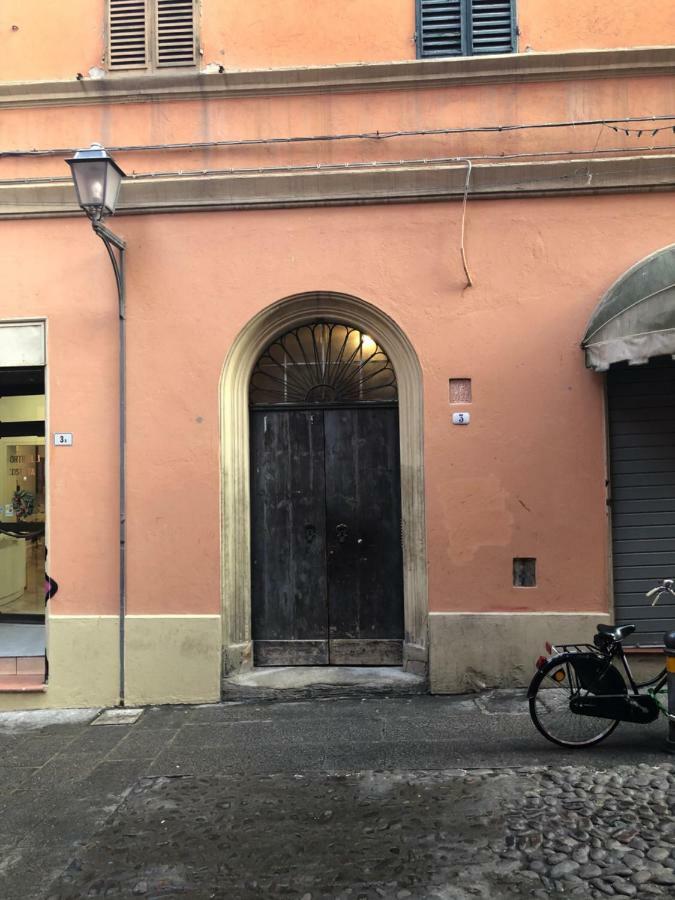 Esclusivo Con Torre / Altana Bologna