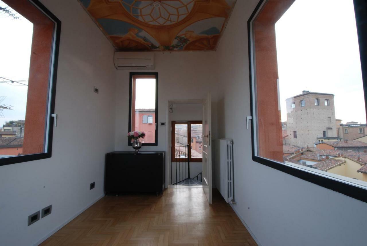 Esclusivo Con Torre / Altana Appartement
