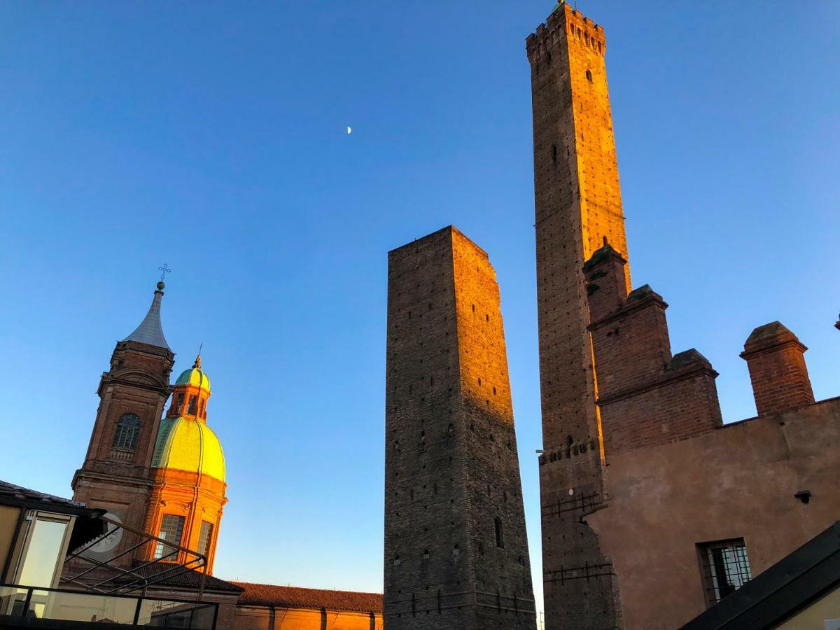 Asinelli Panoramic Rooftop, In Front Of The Two Towers * Bologna