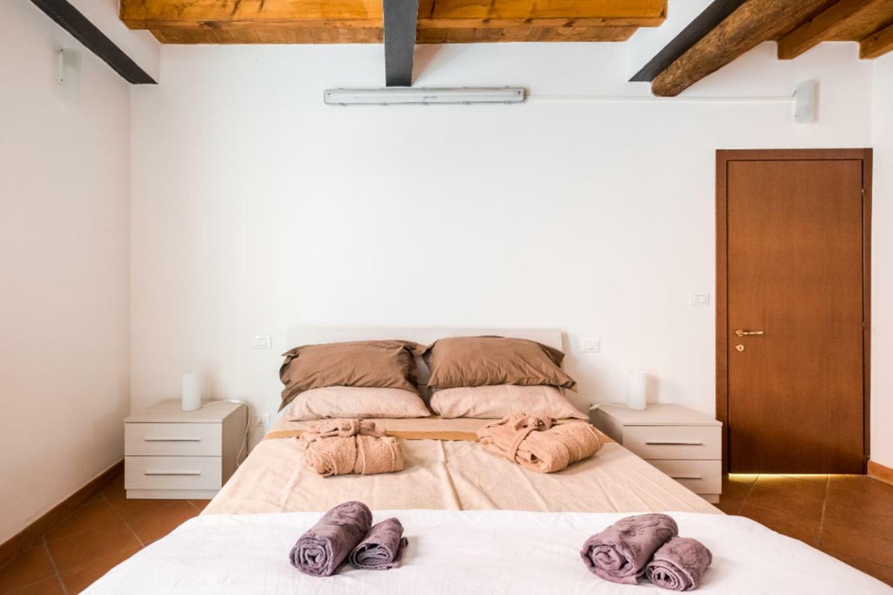 Whouse Mirasole Bologna
