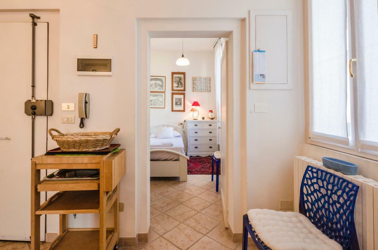 Lupari Apartment, Palazzo Storico Sotto Le Due Torri Appartement Bologne
