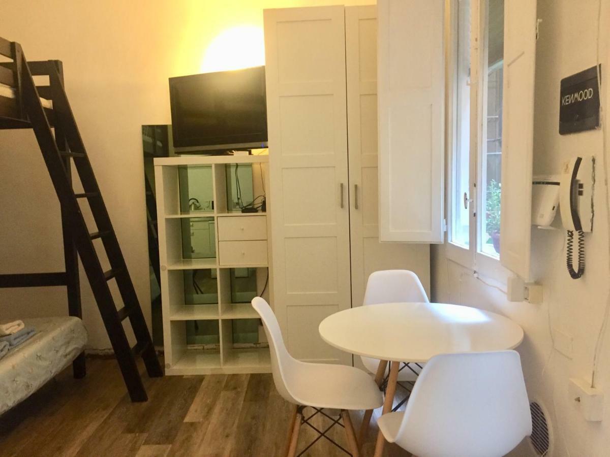Portici Di Via Piella Apartamento