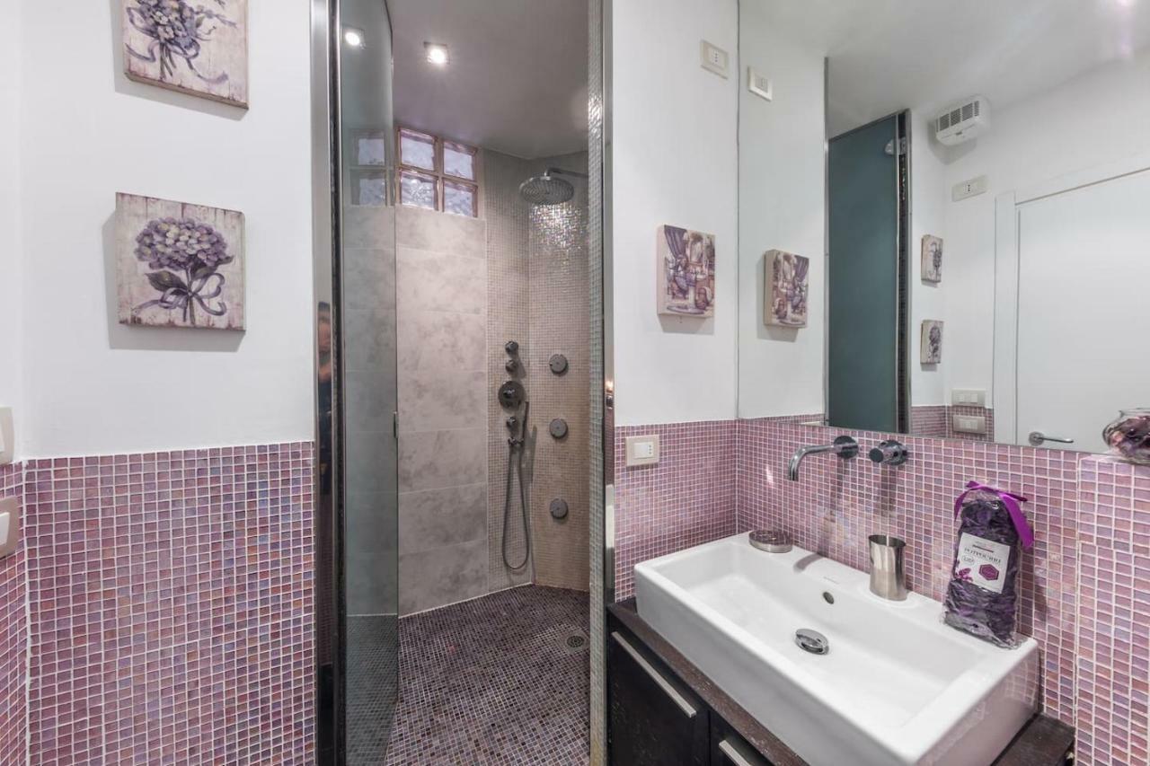 Downtown Apartment *