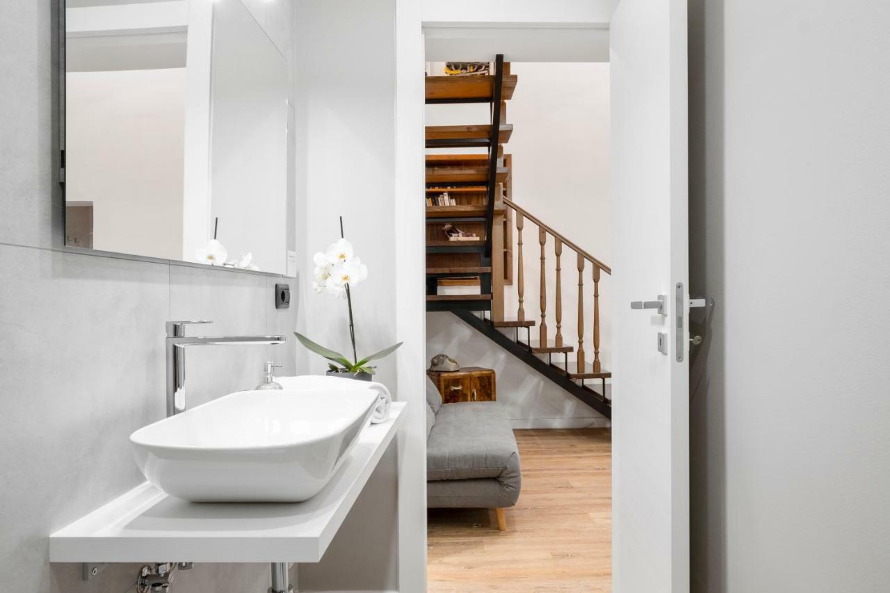 Duplex Luxurious In The Heart Of Apartment *