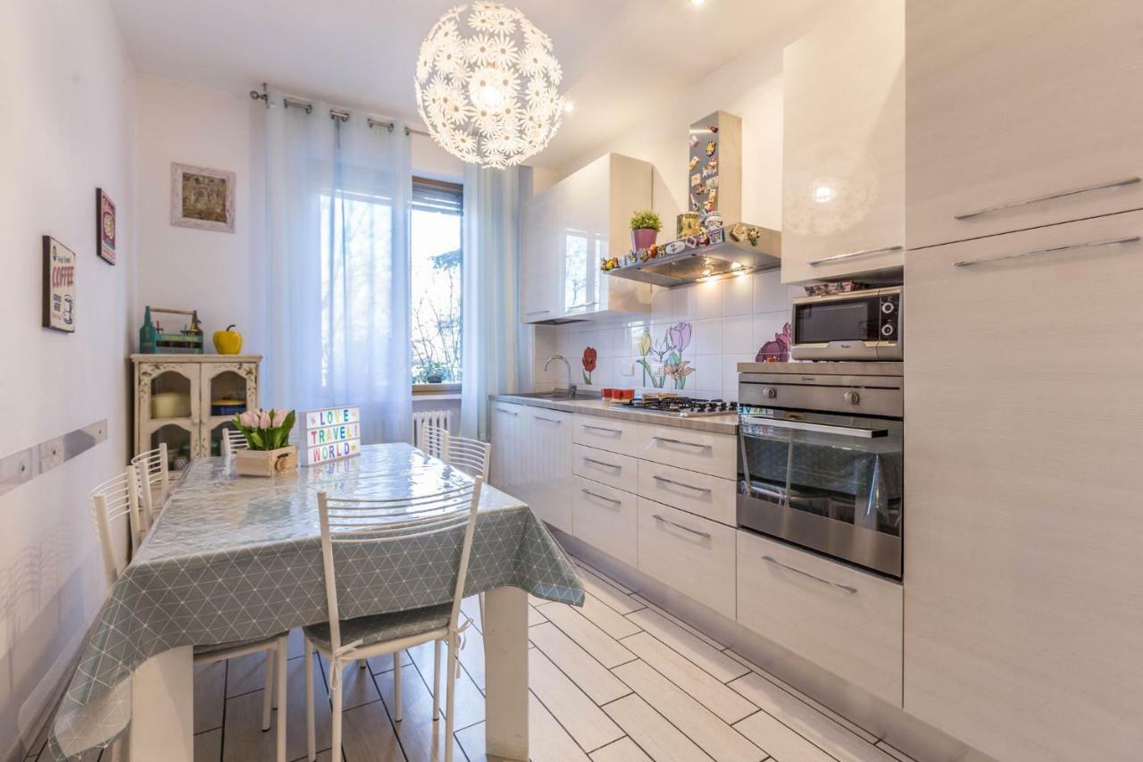 Apartment Green Kharkov || The Place Bo *