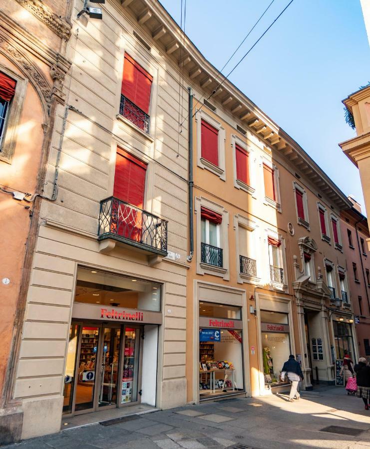 Asinelli Suite, Privilegiata Vista Sulle Due Torri Apartamento Bolonia