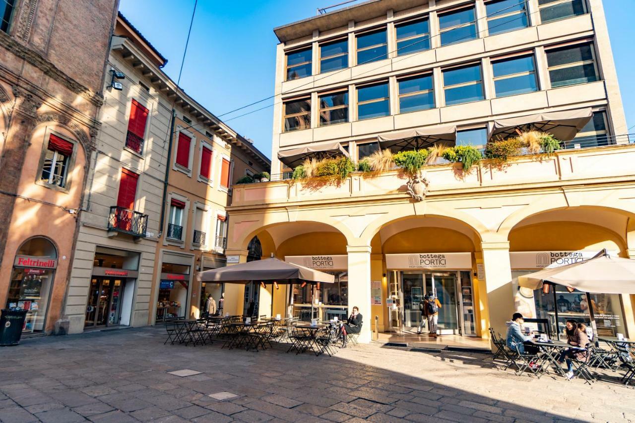 Asinelli Suite, Privilegiata Vista Sulle Due Torri Apartamento Bolonia