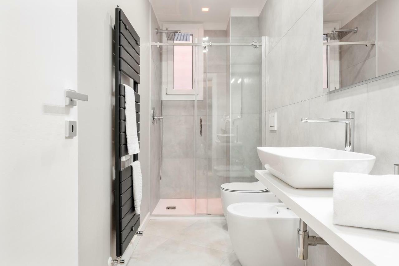 Duplex Luxurious In The Heart Of Apartment *