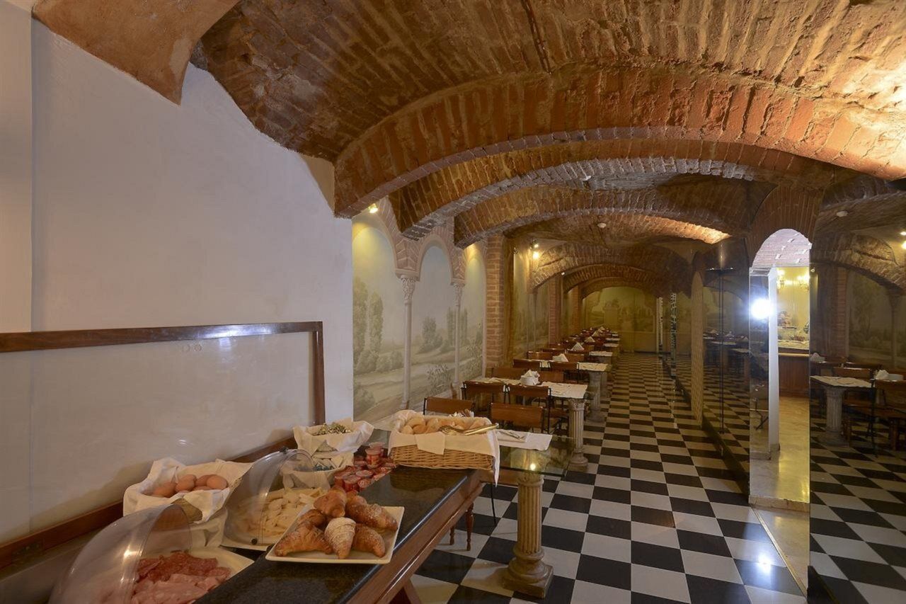 Zanhotel Tre Vecchi Hotel 4*