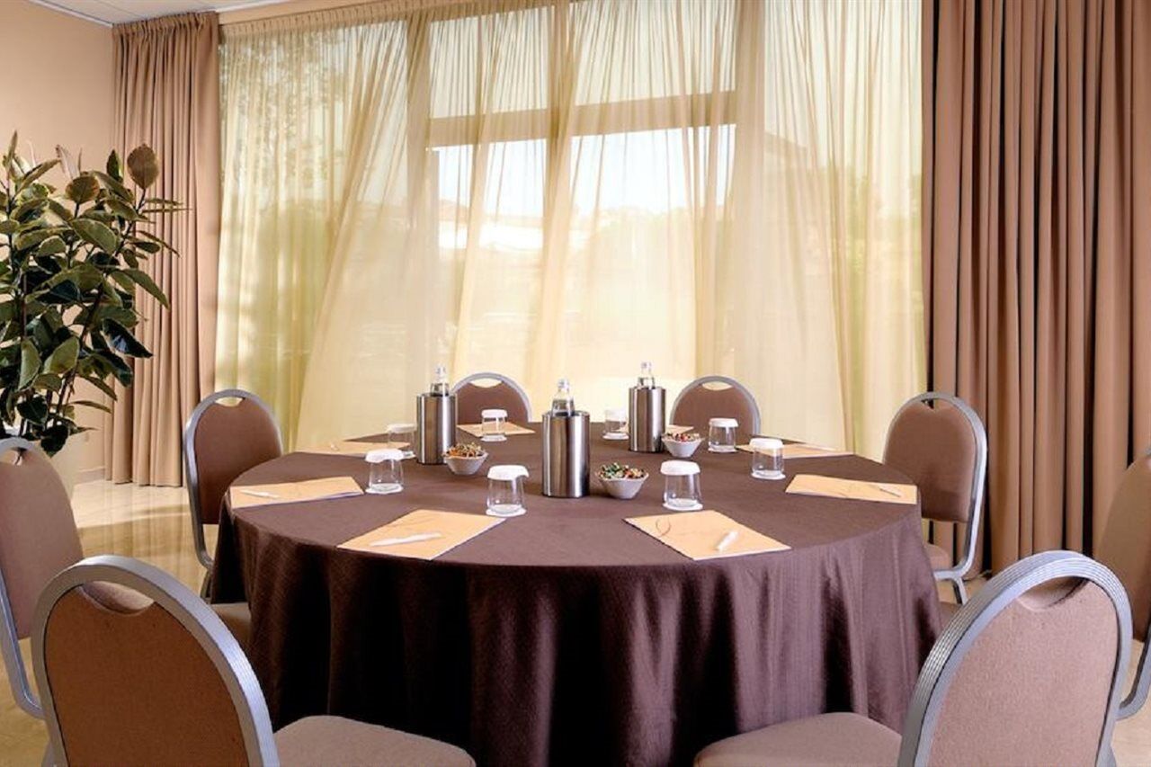 Savhotel Aemilia 4*