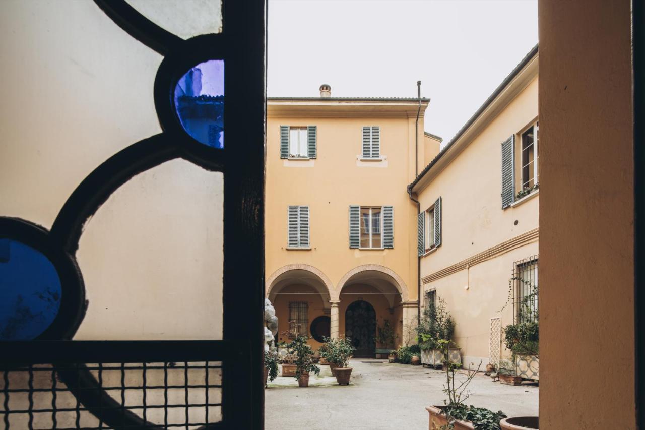 Gregorini Bingham Art Luxury Bologna