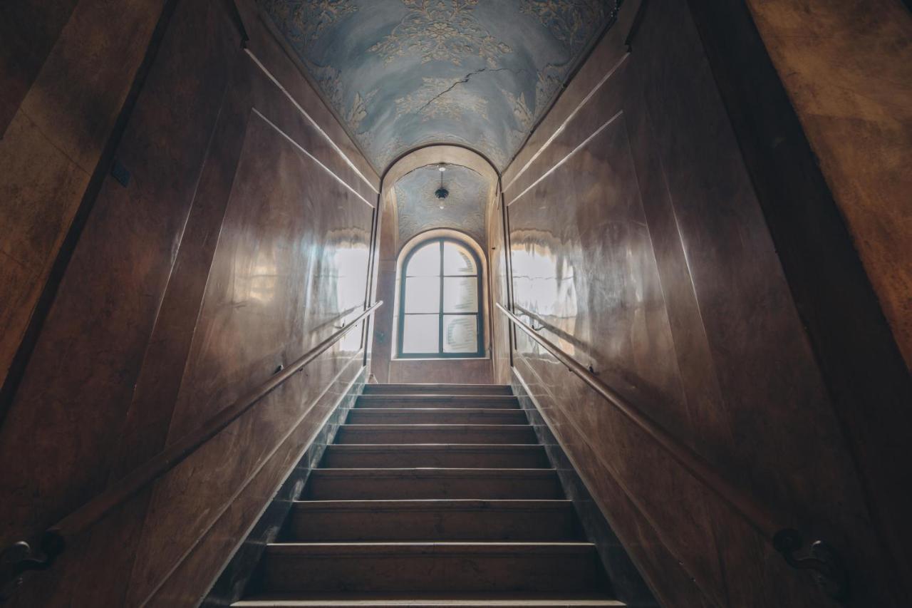 Gasthof Gregorini Bingham Art Luxury Bologna