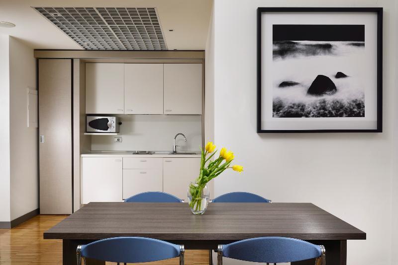 Hotel Unahotels San Vitale 4*