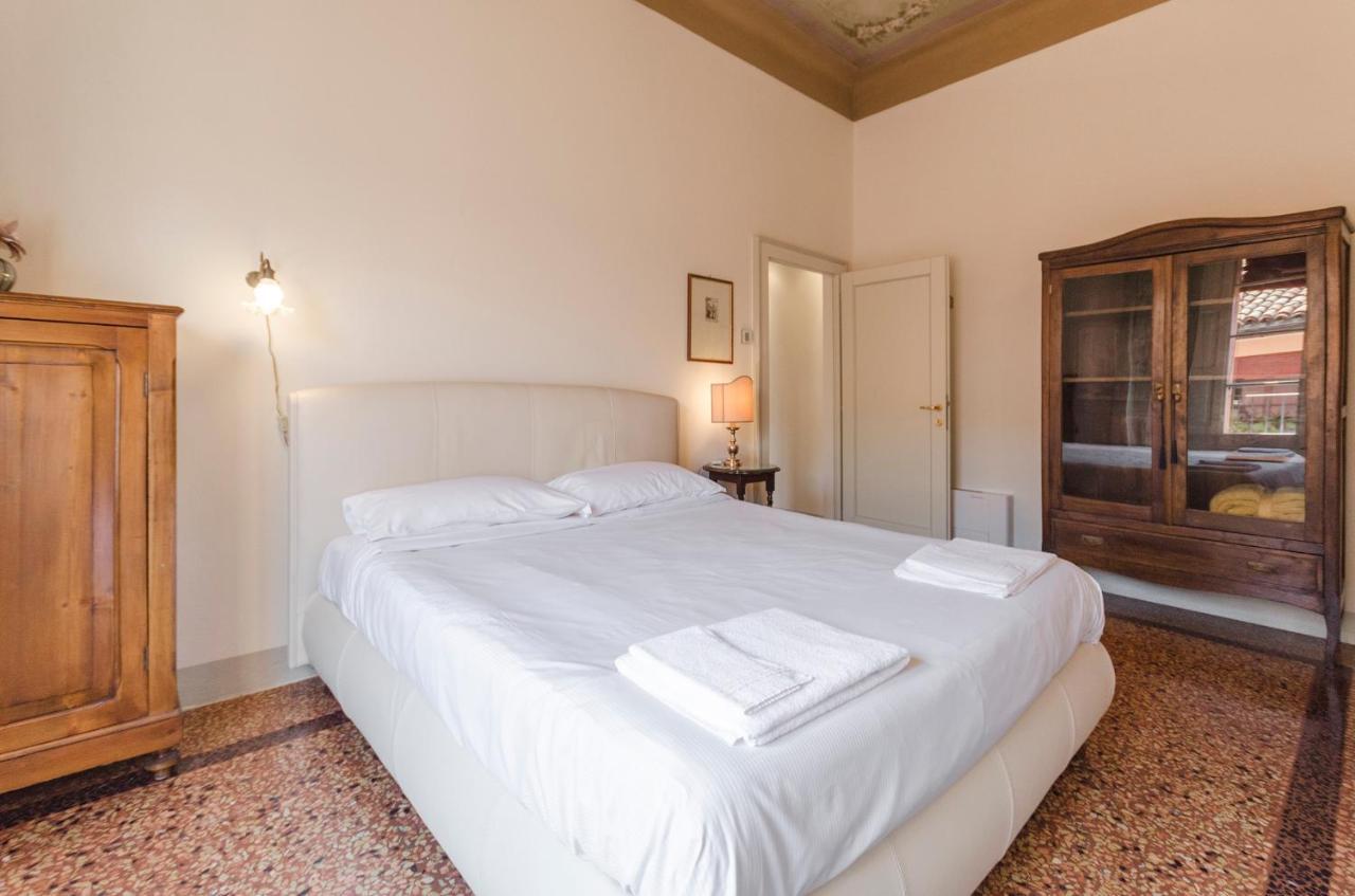 Bocchi Elegant Apartamento *