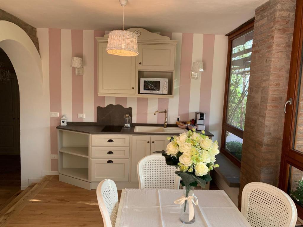Accademia Al Colle Apartment