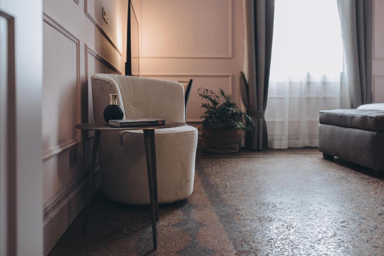 Gregorini Bingham Art Luxury 2* Bologna