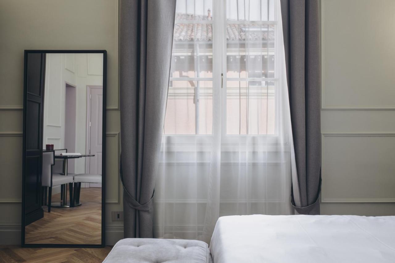 Gregorini Bingham Art Luxury Guest house