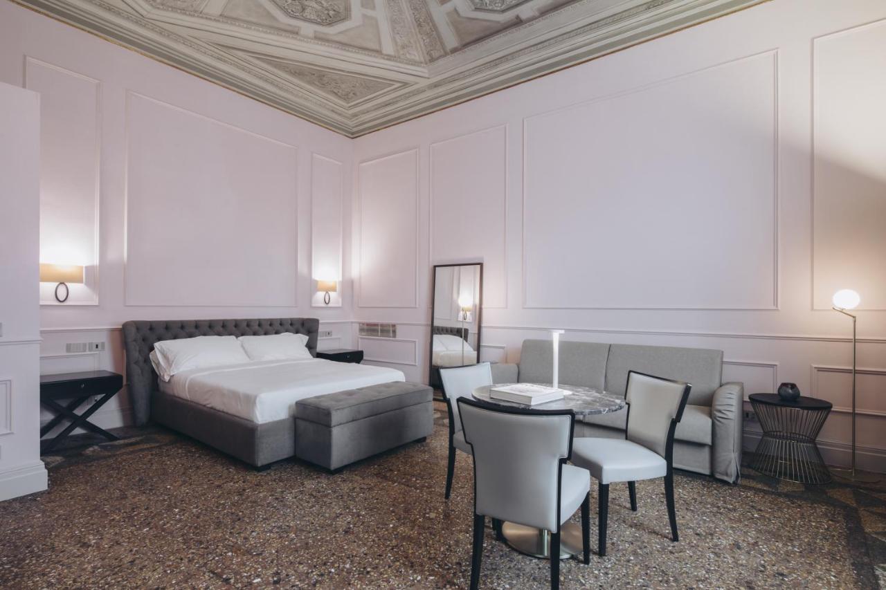 Gregorini Bingham Art Luxury Bologna